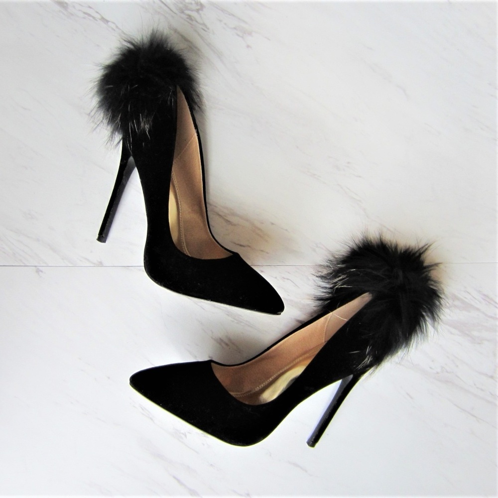 Liliana Affair - Black Velvet Pointed Stiletto Fur
